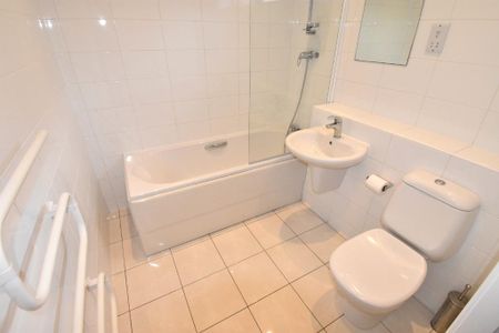 Studio to rent - Photo 5