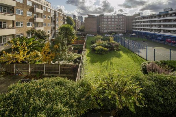 Arden Estate, N1 - Photo 1