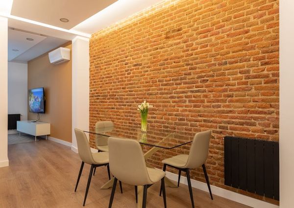 Calle de las Navas de Tolosa, Madrid, Community of Madrid 28013