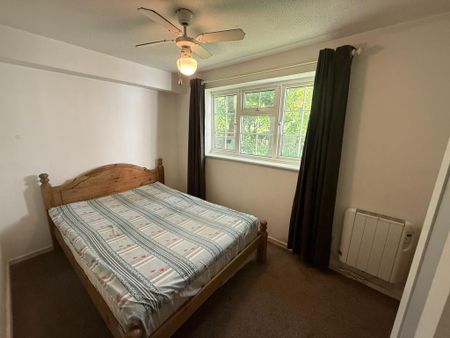 1 bedroom apartment to rent - Photo 2