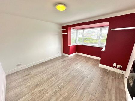 2 bedroom detached bungalow to rent - Photo 2