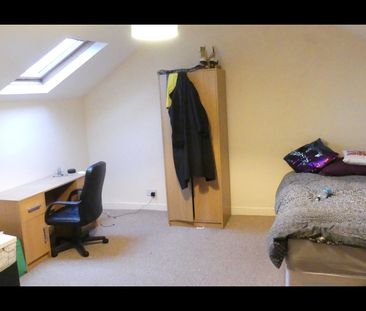 Room in a Shared House, Todd Street, M7 - Photo 4