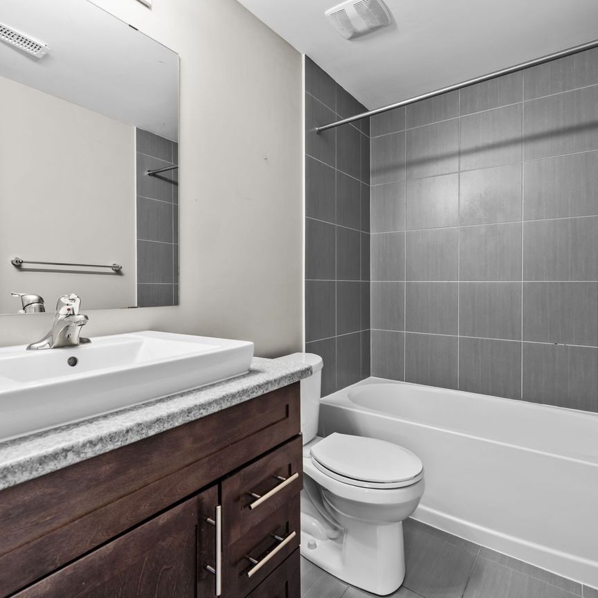 For Lease - 14 Hackney Private, Kanata, Ontario - Photo 1