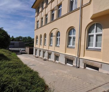 Schöne, helle 2 Zimmer Wohnung im Erdgeschoss - Bad mit Fenster - Foto 1