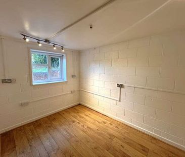 Church Close, Milton Malsor, Northampton, NN7 - Photo 5