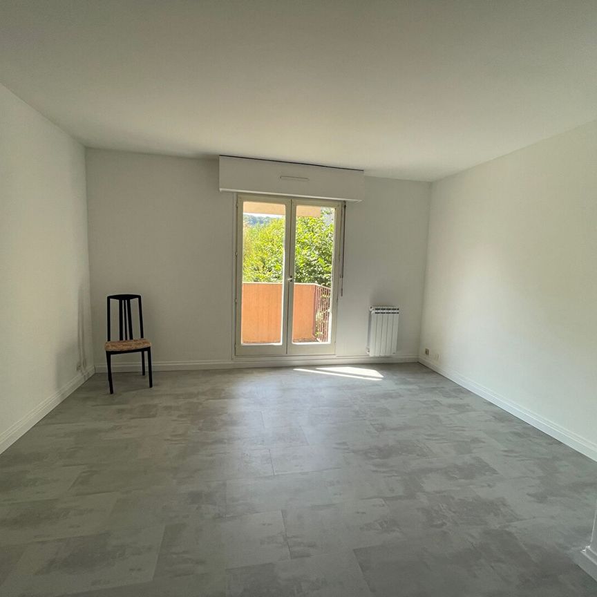 Location appartement 1 pièce, 27.38m², Gif-sur-Yvette - Photo 1