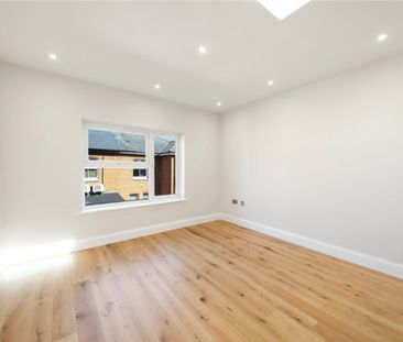 Church Street, EN2, Enfield - Photo 4