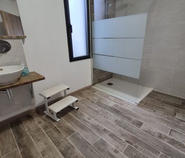 A LOUER FERQUES - MAISON 1 CHAMBRE + TERRASSE - Photo 5