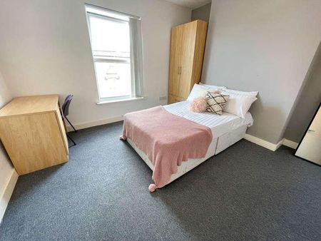 Brookdale Road, L15 - Photo 2