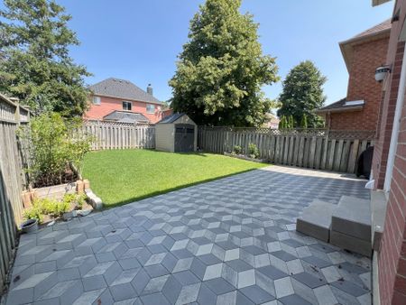 For Lease - 51 HOOD Crescent, Brampton, Ontario - Photo 5