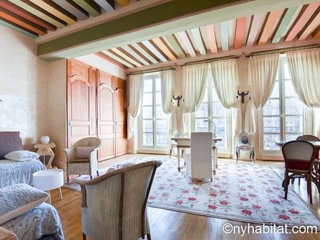 Logement à Paris, Location meublée - Photo 3