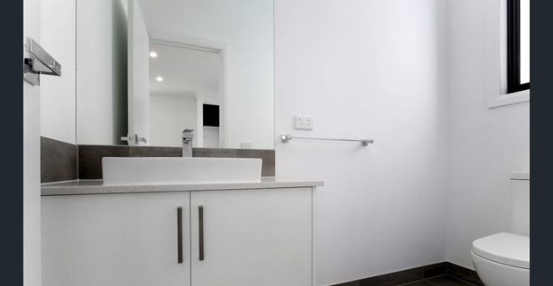 NEAR NEW THREE BEDROOM SPACIOUS TOWNHOUSE - Photo 1