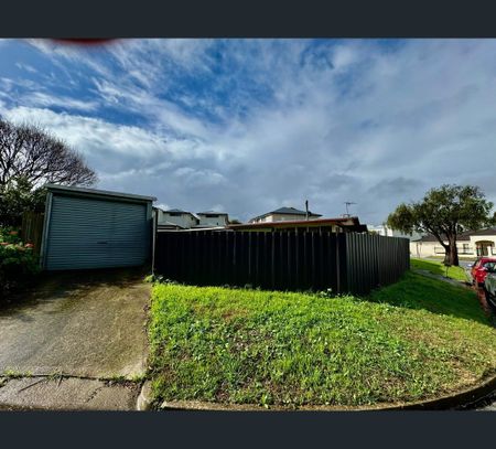 6 Raymel Crescent, Campbelltown, SA 5074 - Photo 2