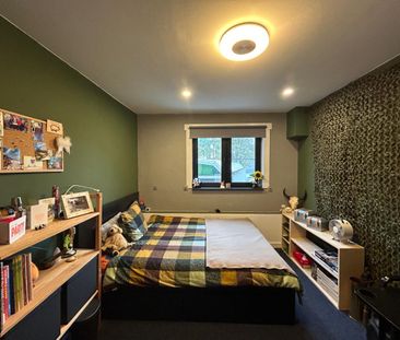 Woning met stadstuin en 2 parkings in centrum Hasselt. - Foto 3