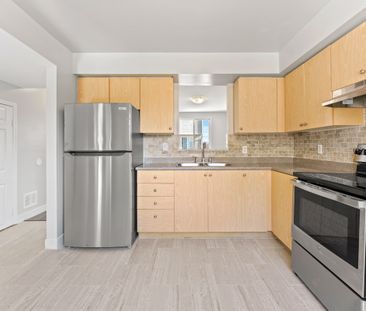 265 Lawrence Avenue Townhomes - 1 Bedroom - Photo 6