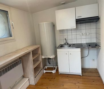 Location Appartement 2 pièces 31m² BORDEAUX 33300 - Photo 3