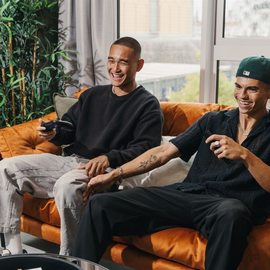 F1114 - Moda, New York Square (Leeds) - Photo 1