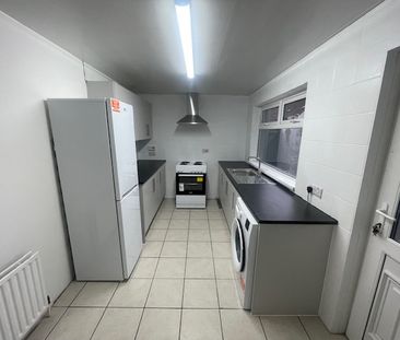 37 Victoria Terrace, Portadown, BT62 1AL - Photo 3