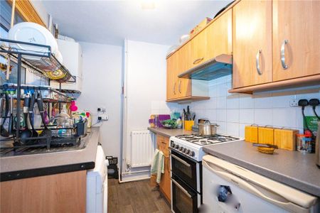 2 bedroom terraced house to rent - Photo 5