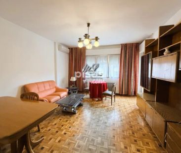 Piso en alquiler en Calle de Burdeos - Foto 1