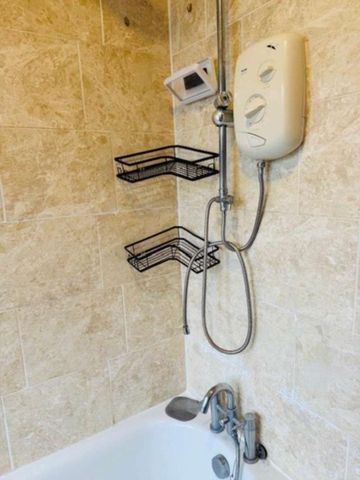 Cressex Parade, High Wycombe, HP12 - Photo 4