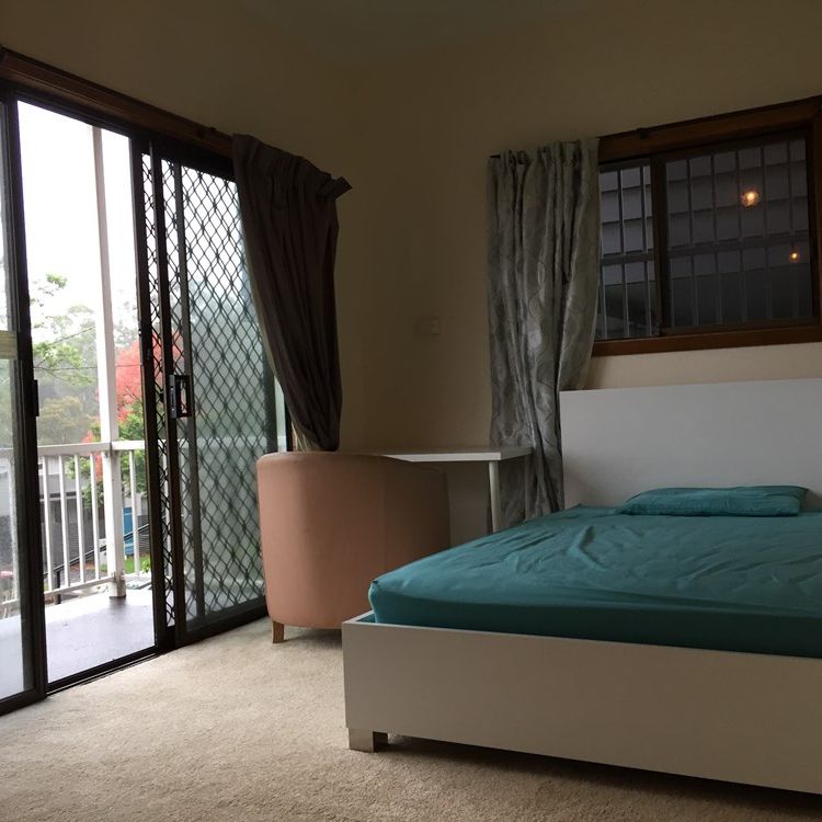 2-bedroom shared house, Binda St - Photo 1