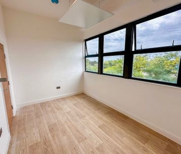 Waterside House, Waterside North, LINCOLN - Photo 6