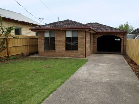 54 Preston Street, Geelong West - Photo 3