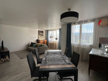 Location Appartement 3 pièces 66m² BARBERAZ 73000 - Photo 2