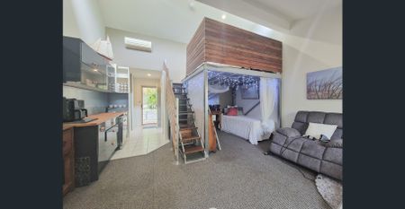 VILLA NEAR THE BEACH - Photo 4