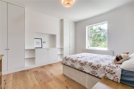 4 bedroom flat to rent - Photo 5