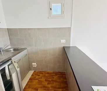 Location Appartement 1 pièce 29m² BASTIA 20200 - Photo 6