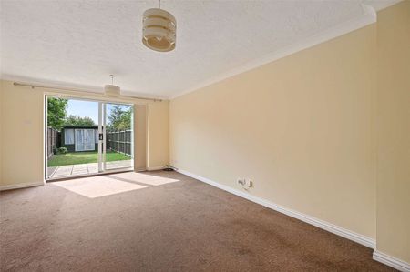 A very well presented two bedroom mid terrace house situated in a quiet residential road in Rickmansworth, with allocated parking. - Photo 2