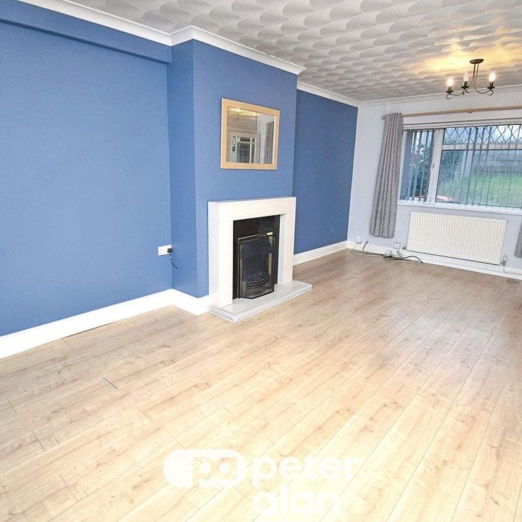 Worcester Crescent, NEWPORT - Photo 1