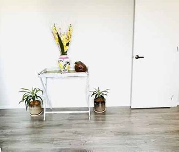 MOVE-IN READY! Fully Furnished 2-Bedroom Flat in F - Photo 5
