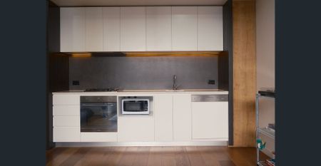 Perfect Brunswick Location - Photo 4