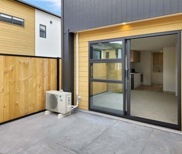 Tidy Townhouse in Wainui! - Photo 5