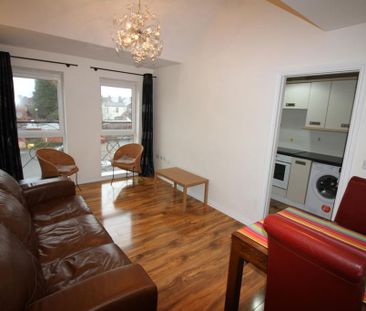 2 bedroom semi-detached house to rent - Photo 2