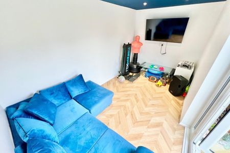 Coniston Close - Photo 3