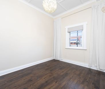 Close to Everywhere @ $850 Per Week - Photo 1