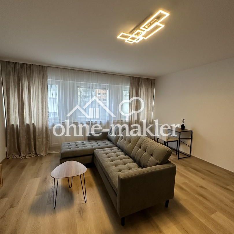 Hochwertig renovierte 2,5-Zimmer-Wohnung mit Panorama-Blick – Stuttgart Mitte - Photo 1