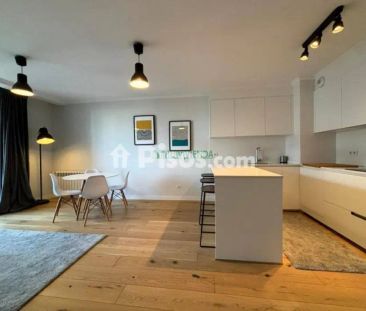 Piso en alquiler en Centro-Areal - Photo 1