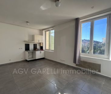Location Appartement 1 pièce 21m² TOULON 83100 - Photo 2
