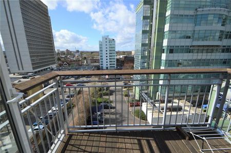 2 bedroom apartment to rent - Photo 5