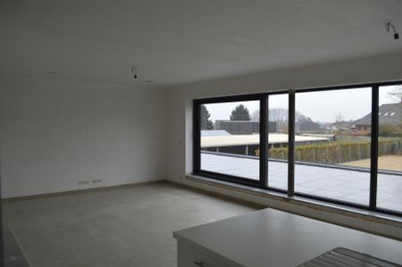 BURST - Recent, lichtrijk appartement met groot terras. - Photo 4