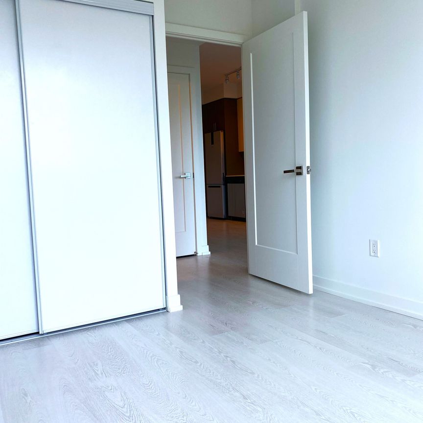 For Lease - 415 Main Street Unit# 416, Hamilton, Ontario - Photo 1