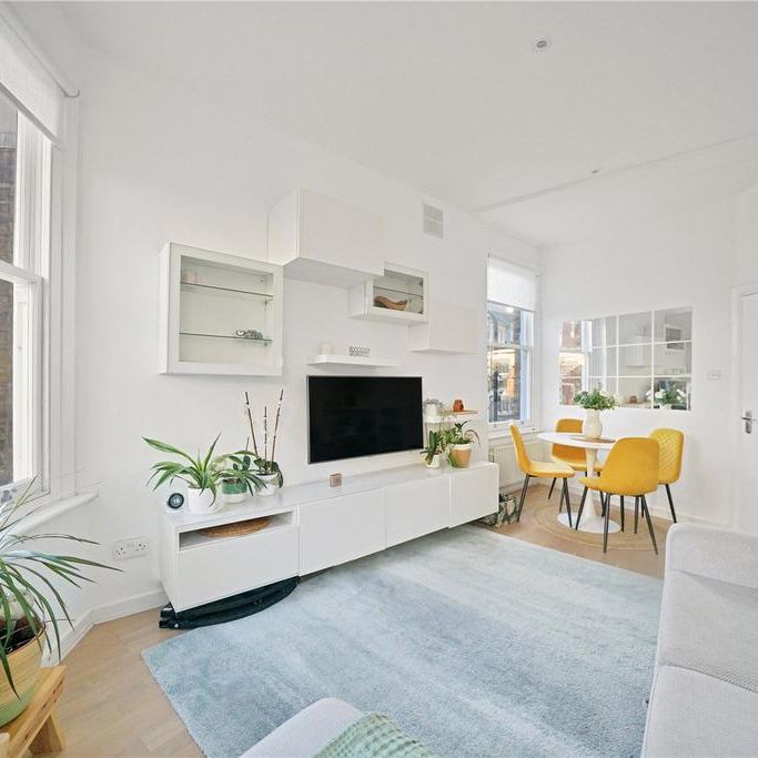 1 bedroom flat to rent - Photo 1