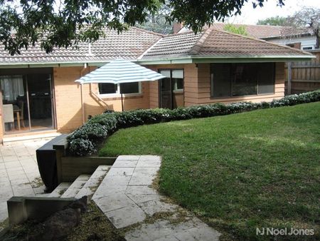 12 Scarlet Ash Drive, TEMPLESTOWE LOWER - Photo 2