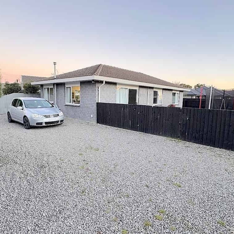 A very tidy home close to Rolleston library - Photo 1