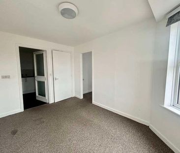 Shields Road, Gateshead, NE10 - Photo 6